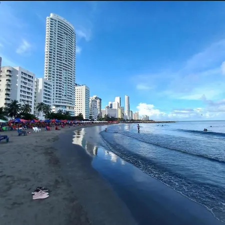 Playa Bocagrande Delfines