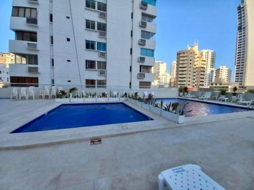 Playa Bocagrande Delfines *