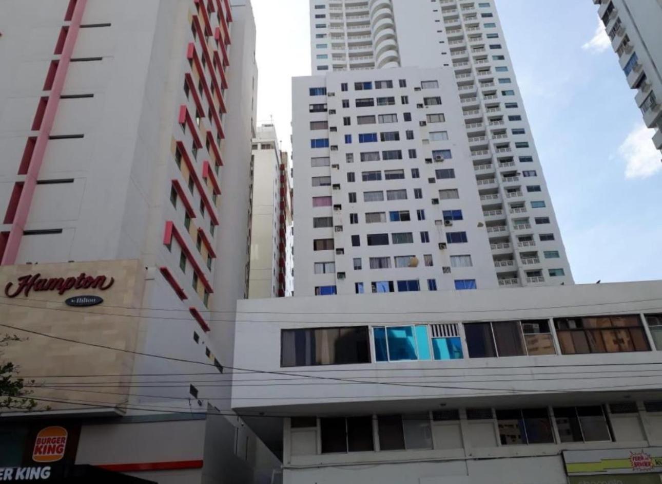 Playa Bocagrande Delfines Cartagena